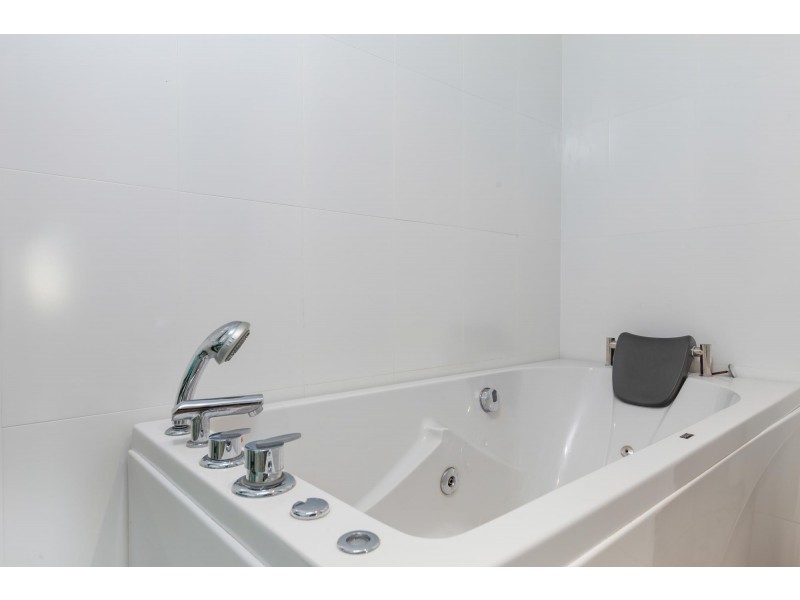 2/30 Pacific Street, Batemans Bay NSW 2536