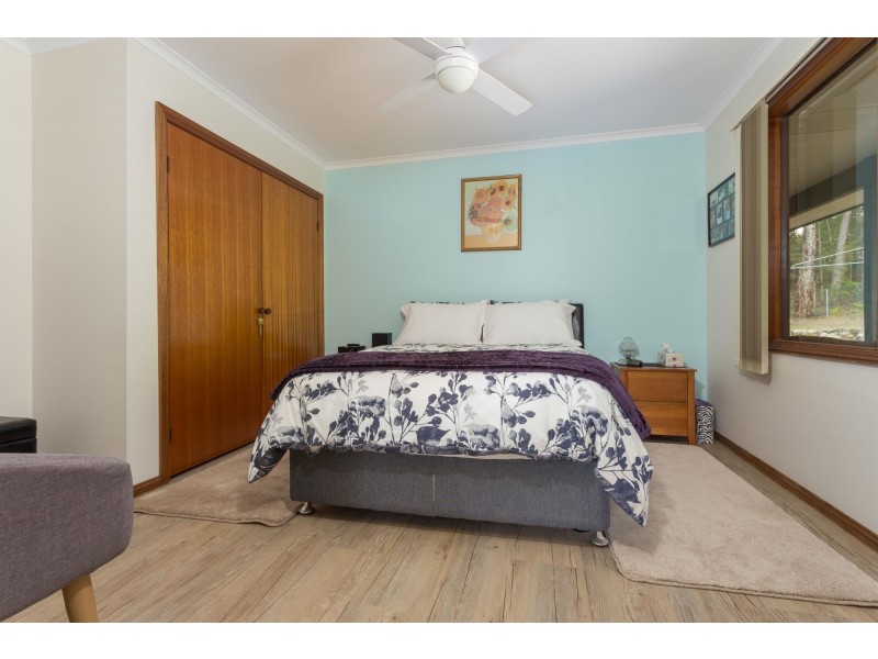 28 Johnson Place, Surf Beach NSW 2536