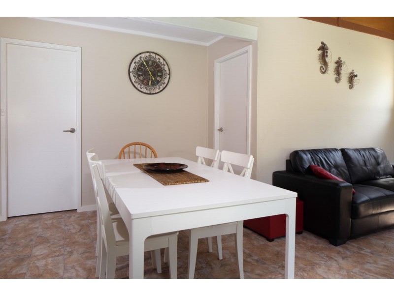 23 Hibiscus Close, Maloneys Beach NSW 2536