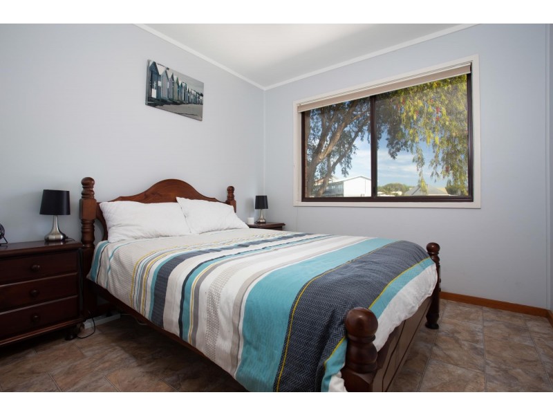23 Hibiscus Close, Maloneys Beach NSW 2536