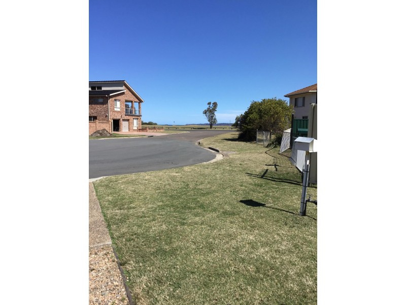 6a Balangay Close, Maloneys Beach NSW 2536