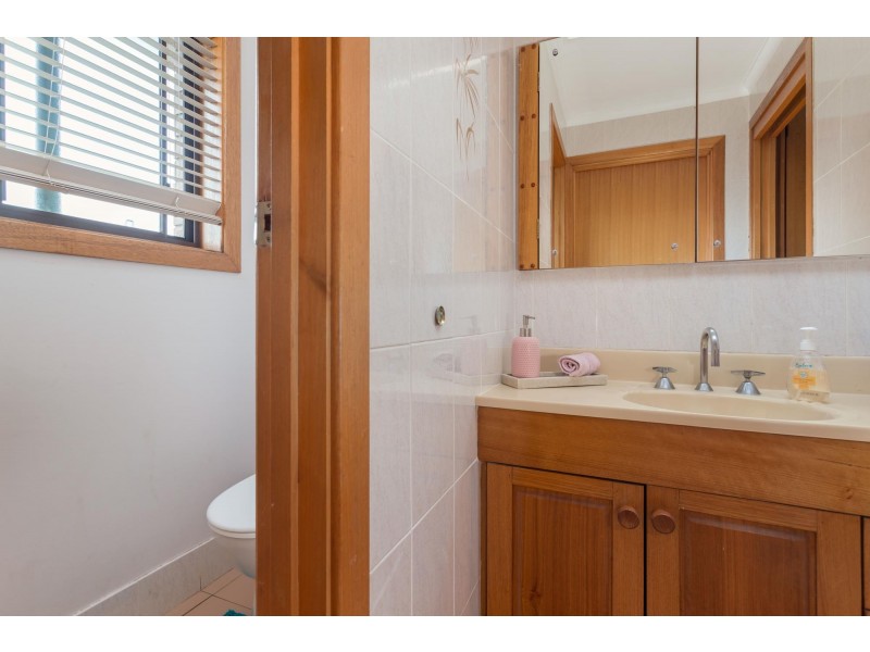 3 Excelsa Court, Maloneys Beach NSW 2536