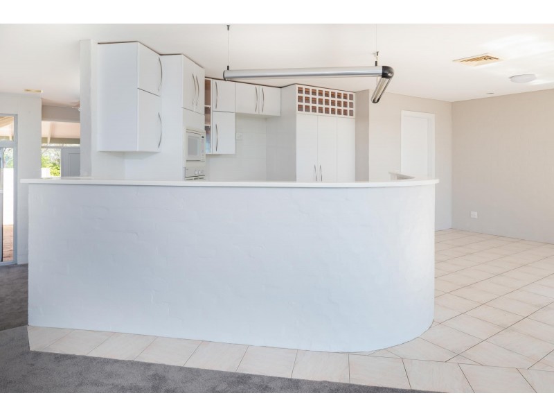 1/17 – 19 Barbara Crescent, Denhams Beach NSW 2536