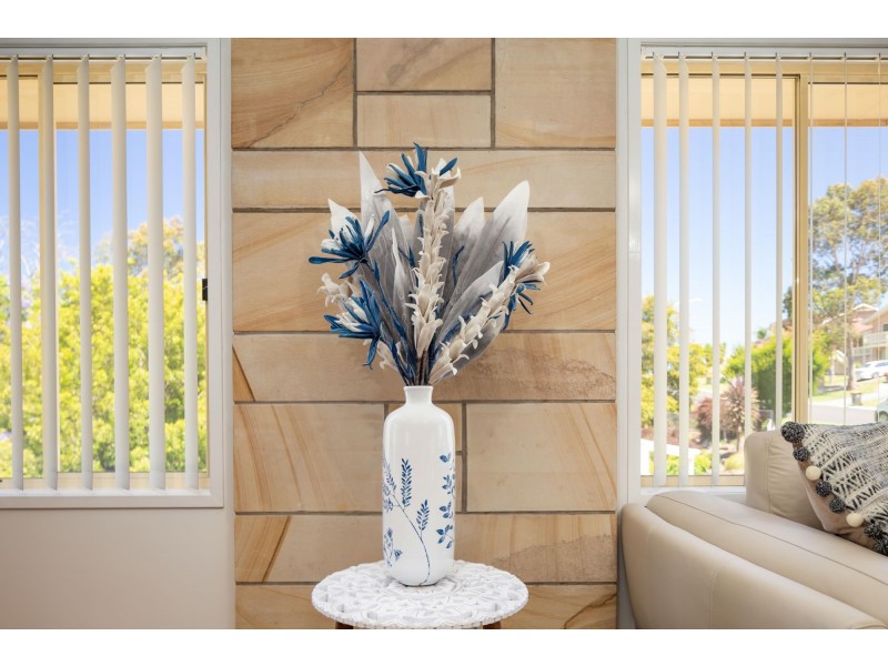 24 Karoola Crescent, Surfside NSW 2536