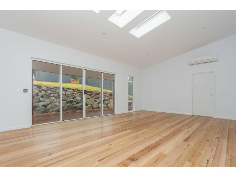 7 Bowerbird Place, Malua Bay NSW 2536