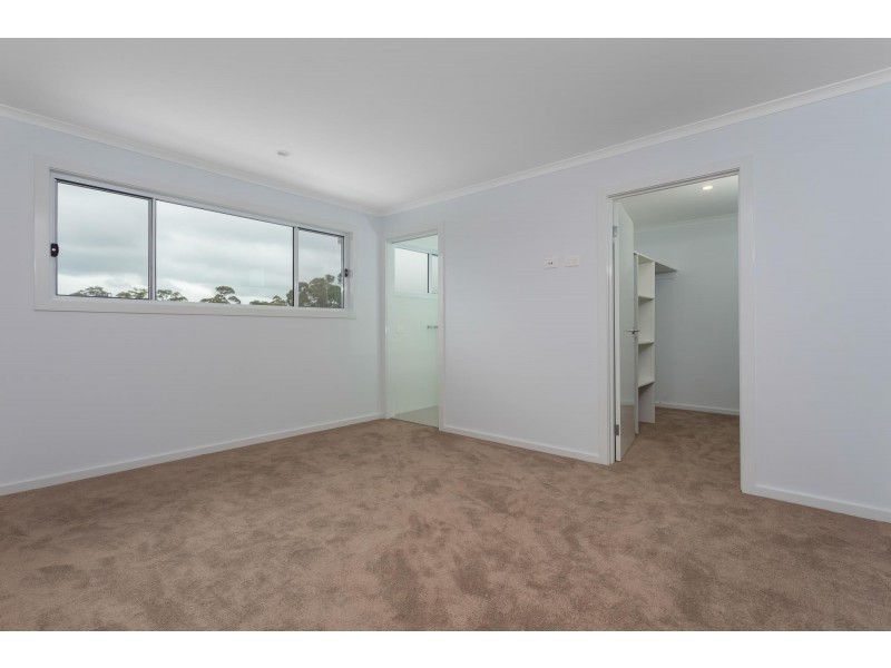 7 Bowerbird Place, Malua Bay NSW 2536