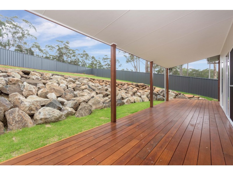 7 Bowerbird Place, Malua Bay NSW 2536