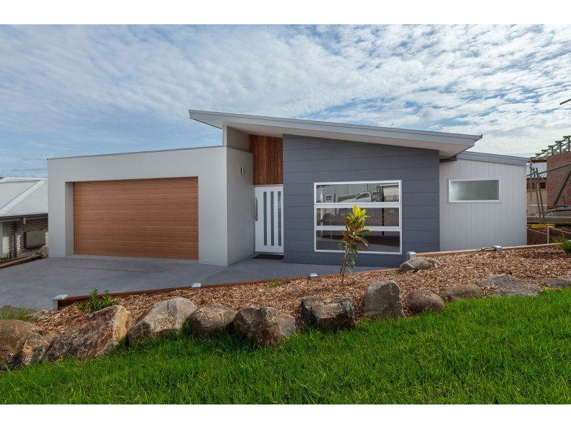 21 Jardine Road, Sunshine Bay NSW 2536