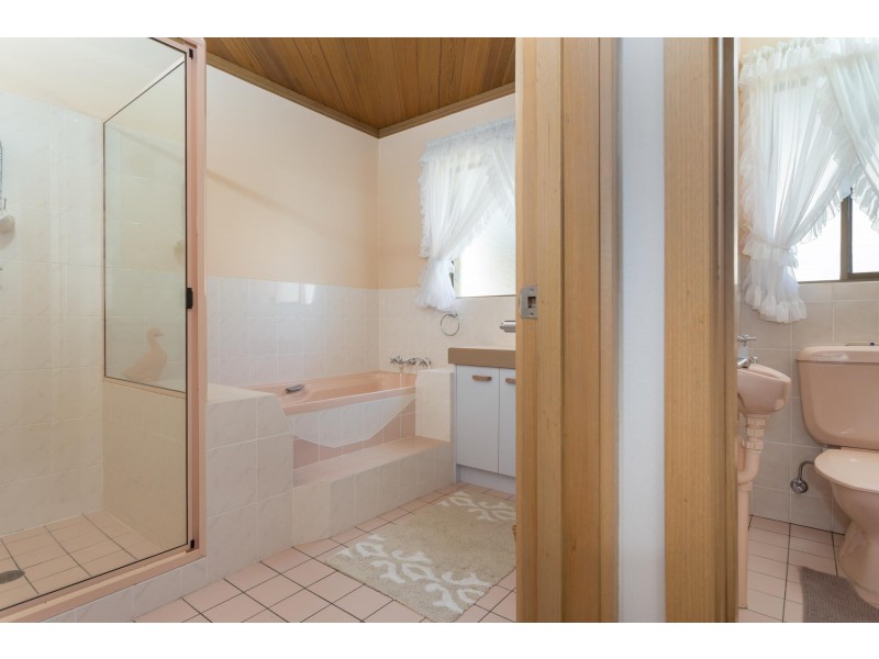 29 Ocean Avenue, Surf Beach NSW 2536