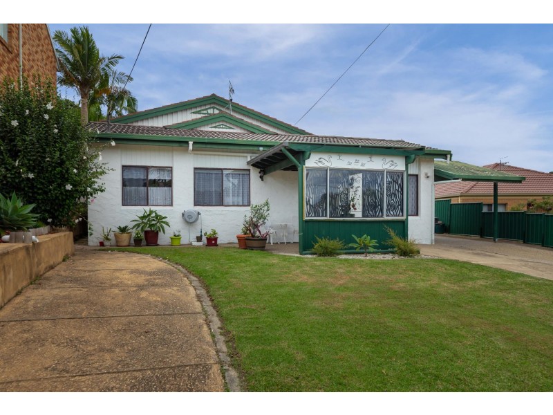 27 Tasman Street, Surf Beach NSW 2536