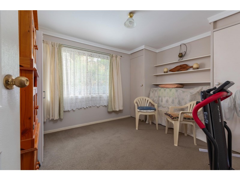 27 Tasman Street, Surf Beach NSW 2536