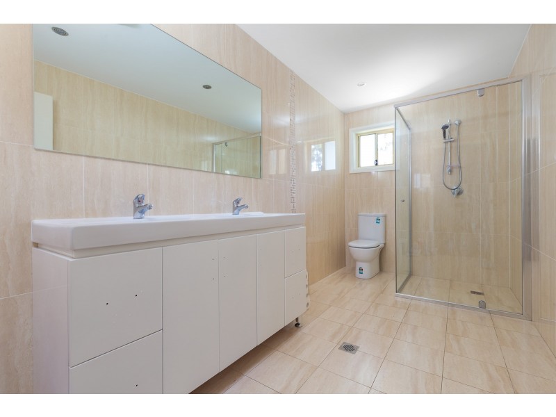25 Oakwood Way, Catalina NSW 2536