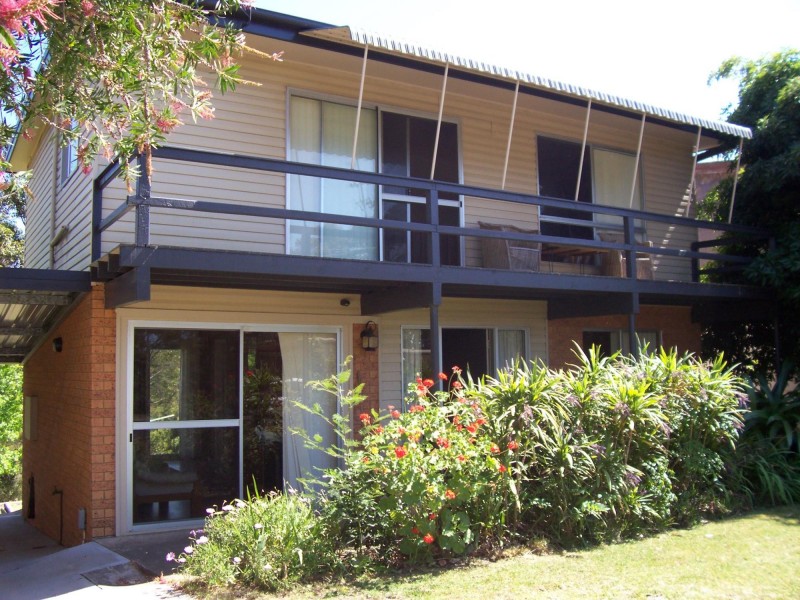 50 Forest Parade, Tomakin NSW 2537