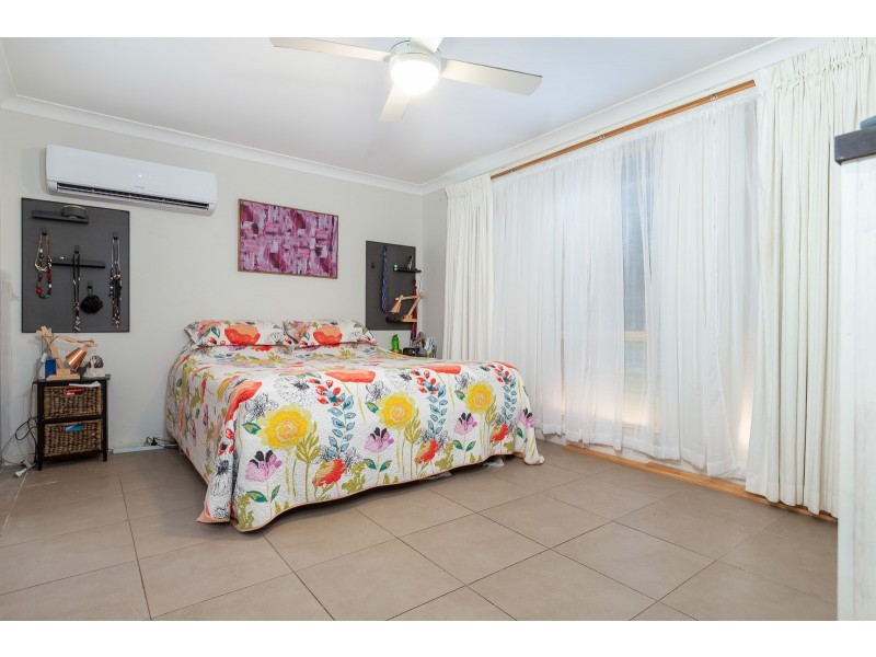 124 Maloneys Drive, Maloneys Beach NSW 2536