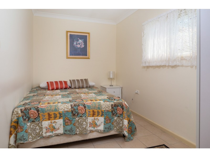 124 Maloneys Drive, Maloneys Beach NSW 2536