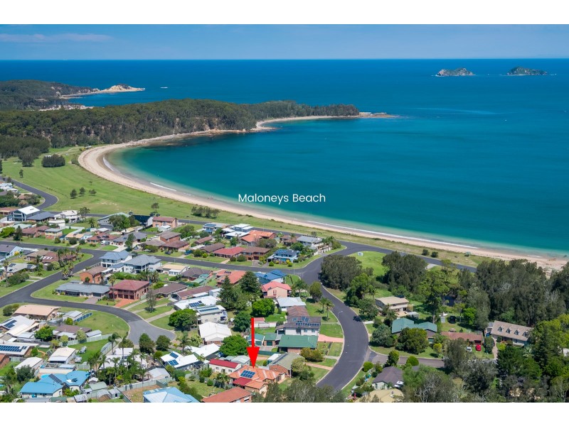 124 Maloneys Drive, Maloneys Beach NSW 2536