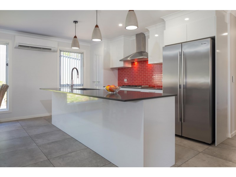 30 Broomfield Crescent, Long Beach NSW 2536