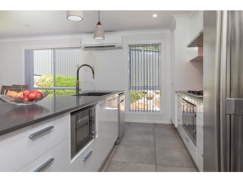 30 Broomfield Crescent, Long Beach NSW 2536