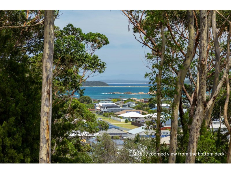 69 Forest Parade, Tomakin NSW 2537