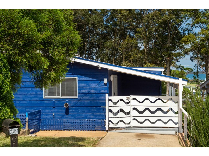 69 Forest Parade, Tomakin NSW 2537