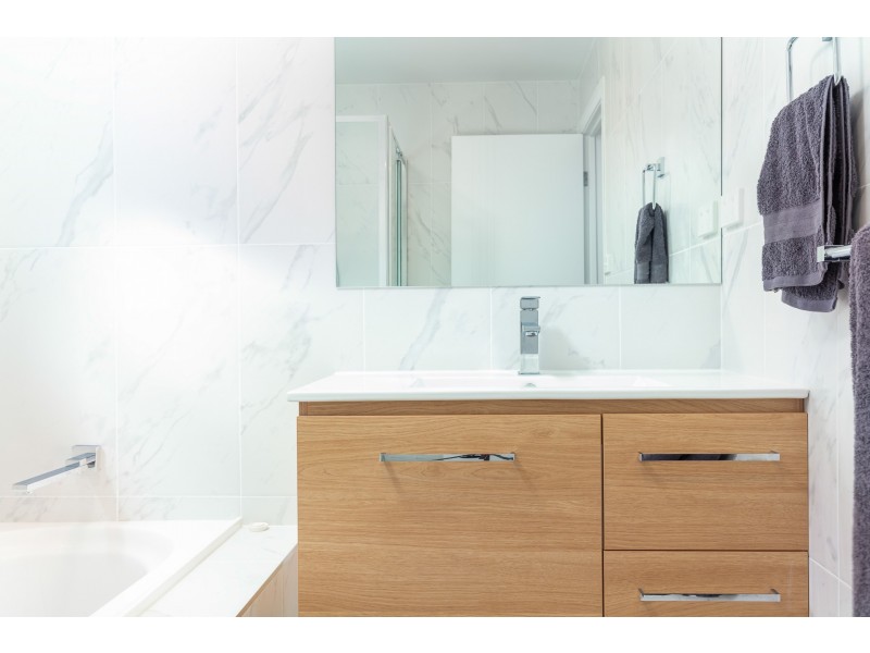 17 Freycinet Drive, Sunshine Bay NSW 2536