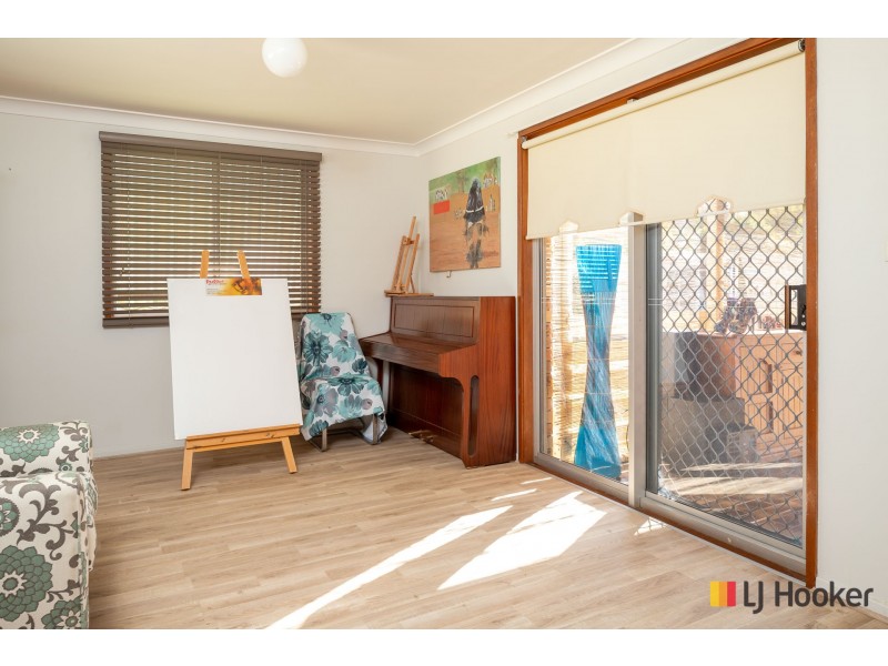 2 Cook Avenue, Surf Beach NSW 2536