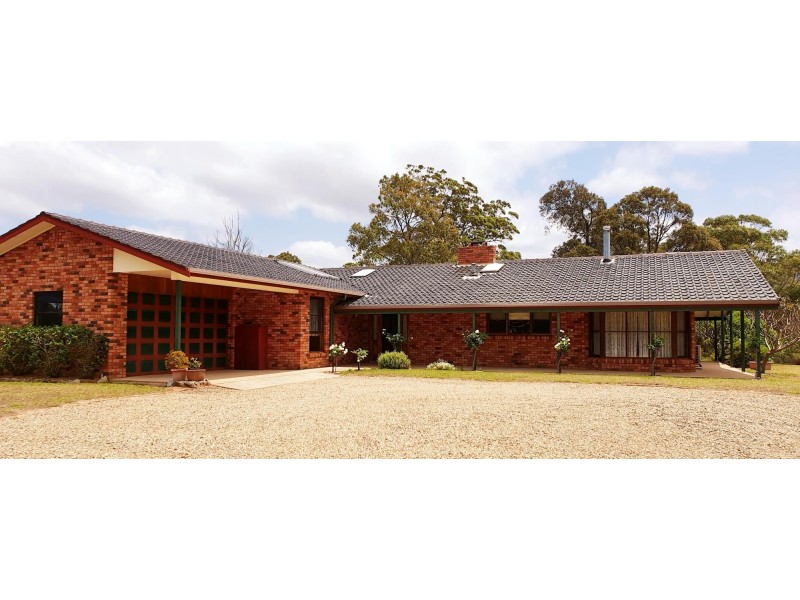 415 Meadows Road, Moruya NSW 2537