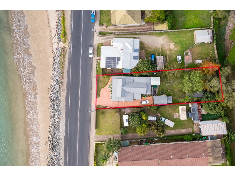 392 Beach Road, Batehaven NSW 2536
