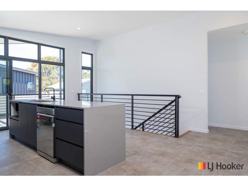 7B Massey Street, Broulee NSW 2537