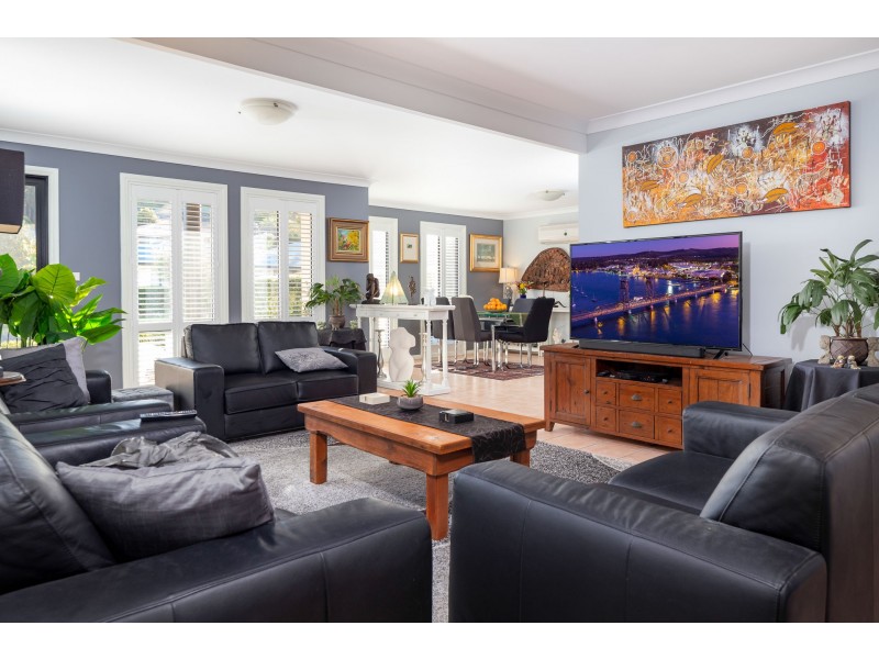 7A Angophora Place, Catalina NSW 2536