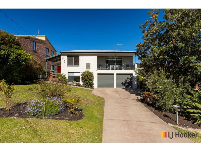 43 Tallawang Avenue, Malua Bay NSW 2536