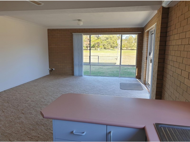 Unit 2/12 Golf Links Drive, Batemans Bay NSW 2536