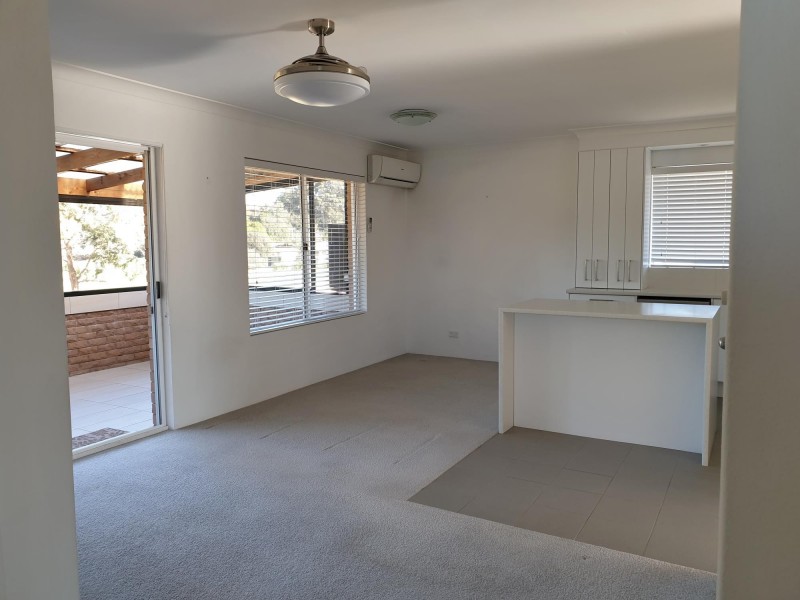 Unit 1/12 Golf Links Drive, Batemans Bay NSW 2536