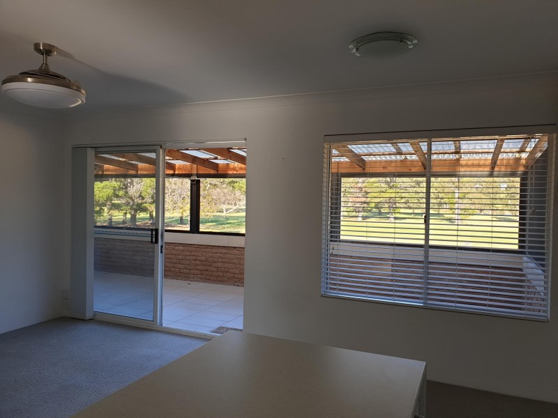 Unit 1/12 Golf Links Drive, Batemans Bay NSW 2536