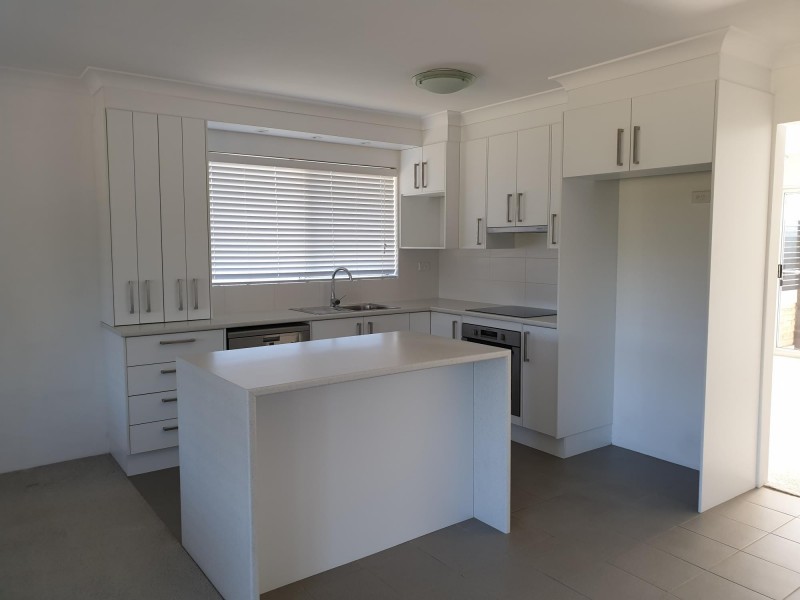 Unit 1/12 Golf Links Drive, Batemans Bay NSW 2536