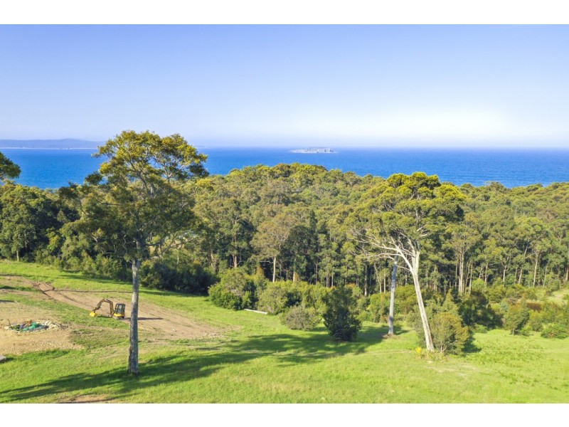 8 Smugglers Cove, Lilli Pilli NSW 2536