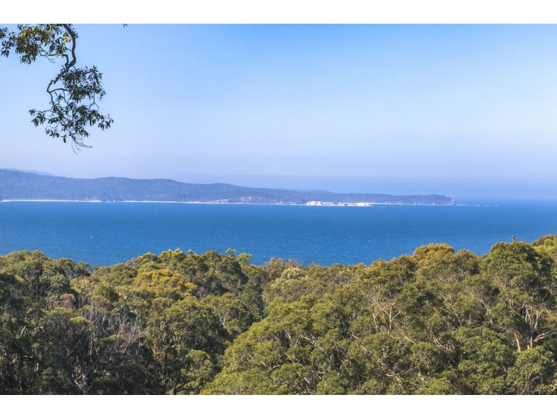 8 Smugglers Cove, Lilli Pilli NSW 2536