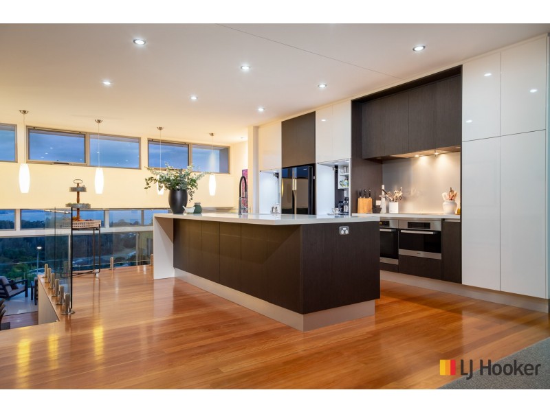 10 Mary Place, Long Beach NSW 2536