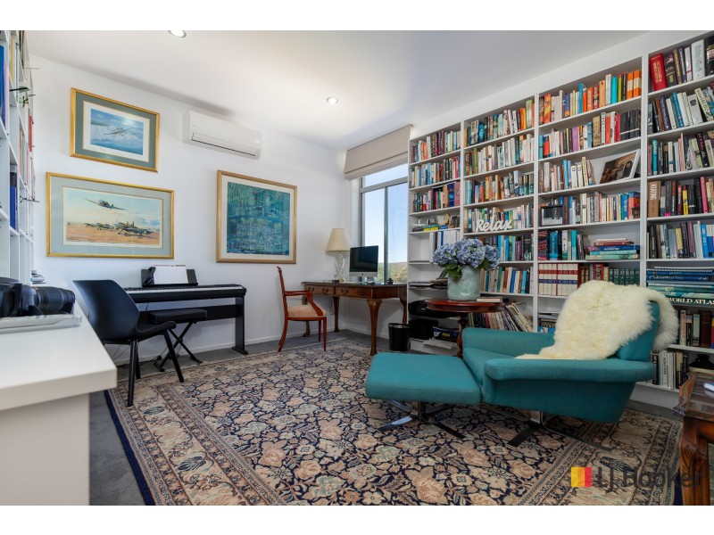 10 Mary Place, Long Beach NSW 2536