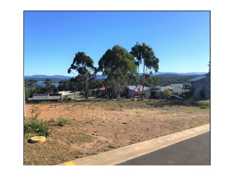 115 Courtenay Crescent, Long Beach NSW 2536