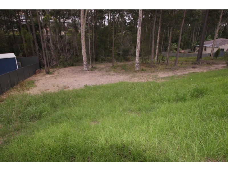 13 Wattlebird Way, Malua Bay NSW 2536