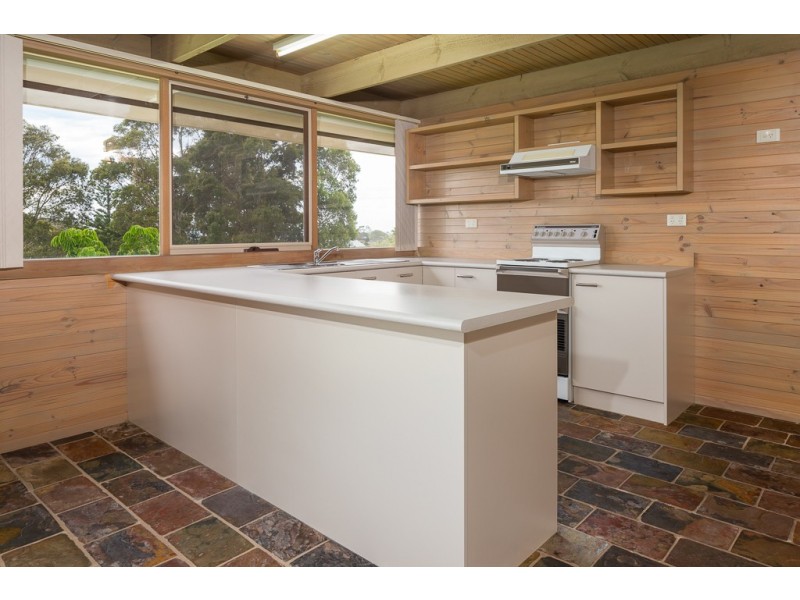 6 Merriwee Avenue, Malua Bay NSW 2536