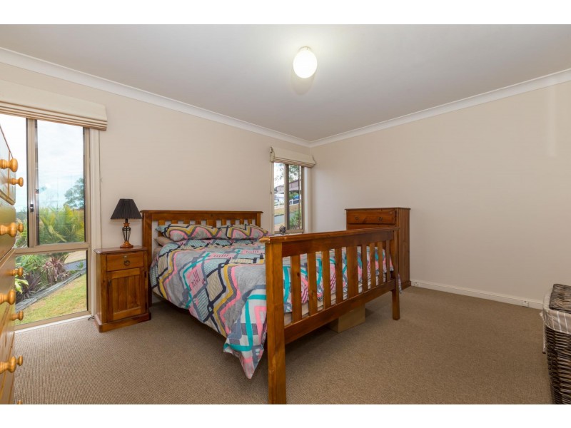 4 Crane Court, Catalina NSW 2536