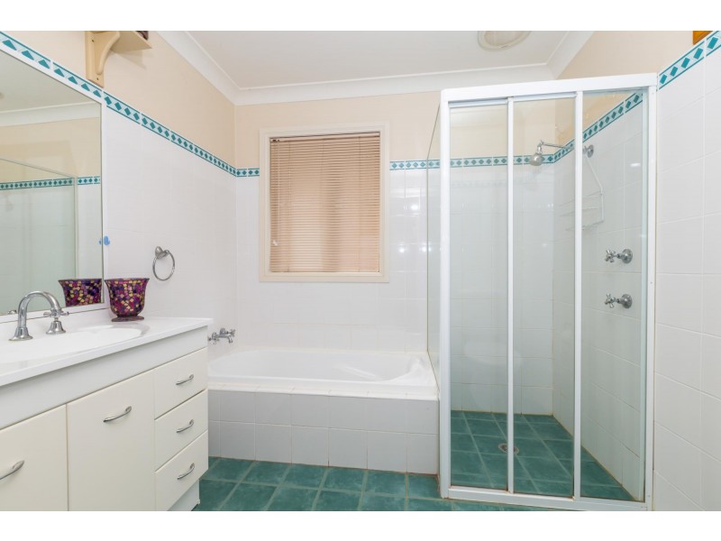 4 Crane Court, Catalina NSW 2536