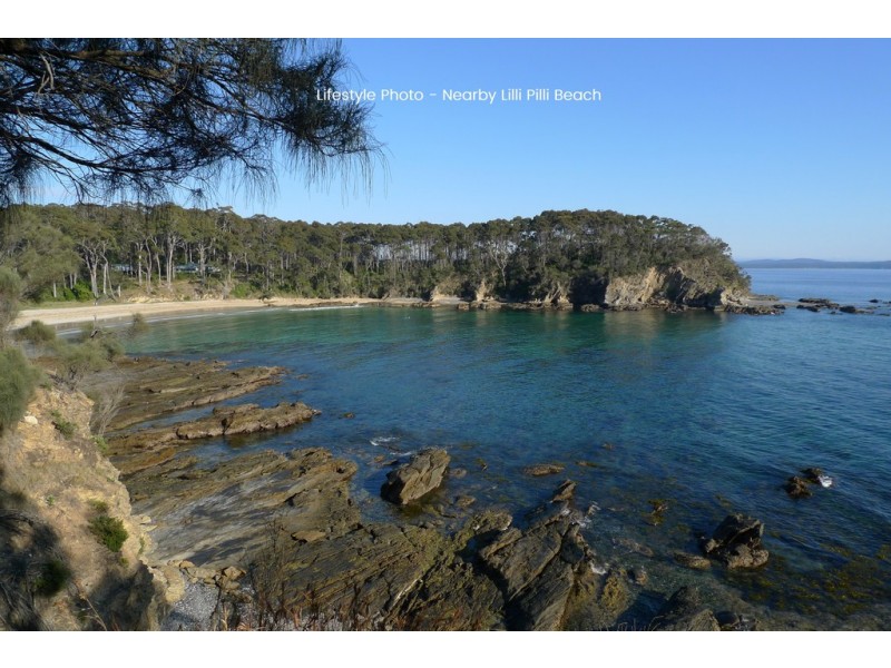 13 Warragai Place, Malua Bay NSW 2536