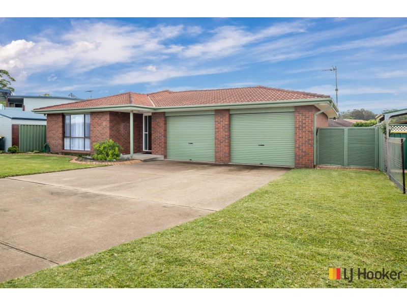 4 Belbowrie Parade, Maloneys Beach NSW 2536