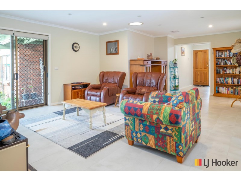 4 Belbowrie Parade, Maloneys Beach NSW 2536