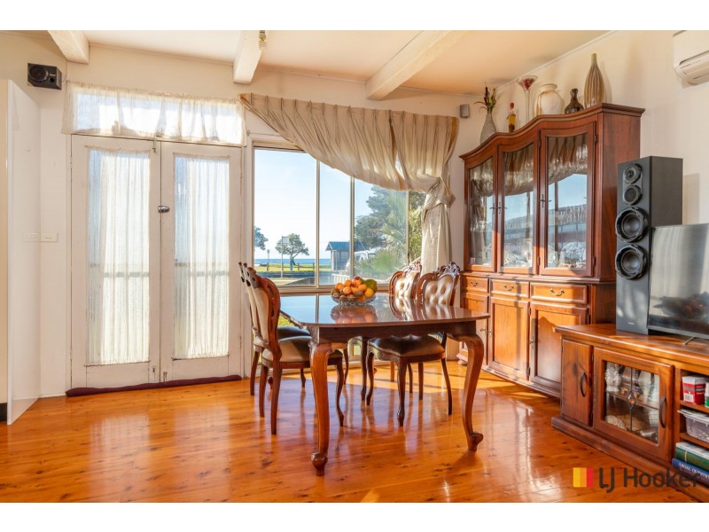 543 George Bass Drive, Malua Bay NSW 2536