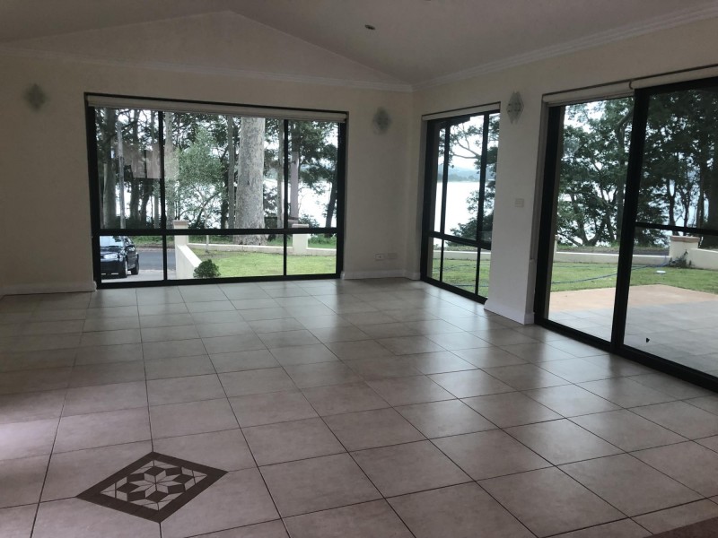 10 Observation Avenue, Batehaven NSW 2536