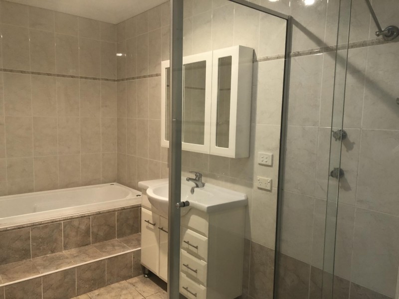 10 Observation Avenue, Batehaven NSW 2536